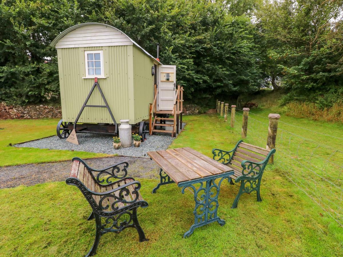 Shepherds Hut - The Crook Milford Haven Kültér fotó