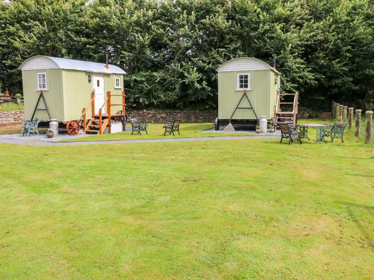 Shepherds Hut - The Crook Milford Haven Kültér fotó